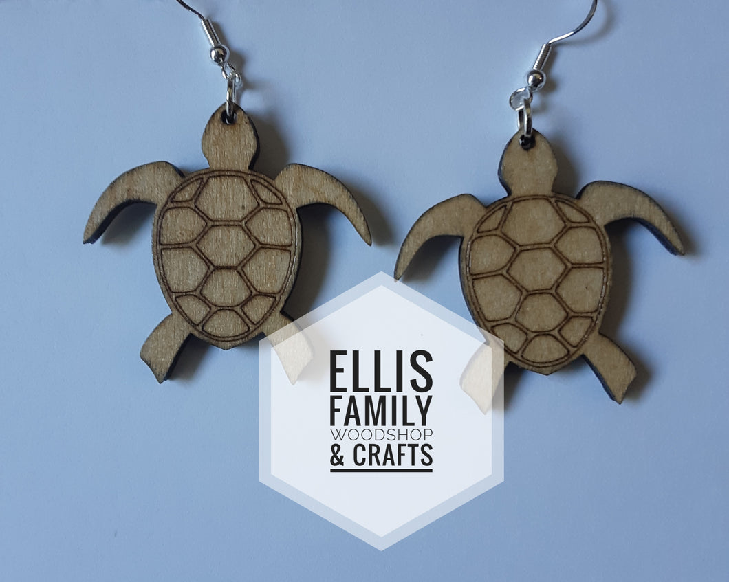 Cute turtle dangly earrings.