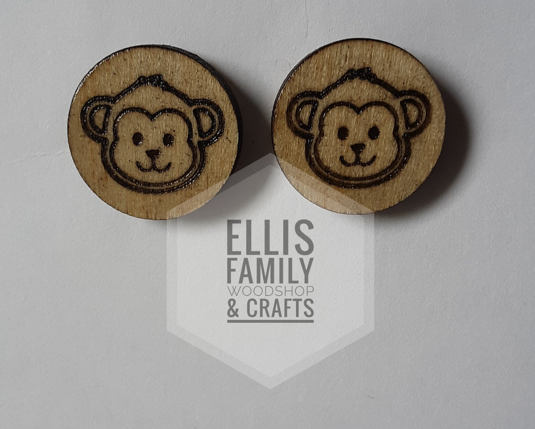 Cute monkey face stud earrings.